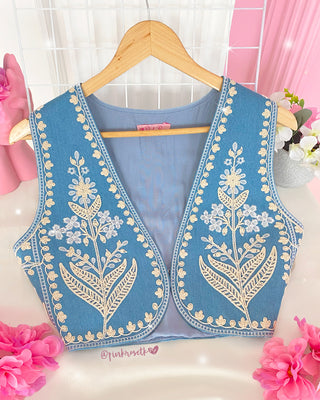 Chaleco con Flores Bordadas
