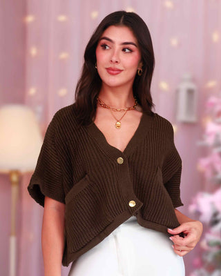 Chaleco tejido oversize con dos botones dorado