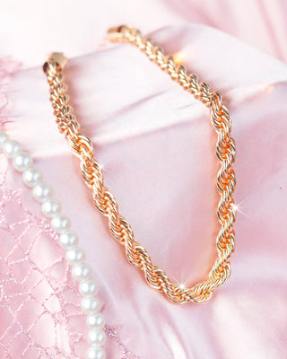 collar trenzado grueso
