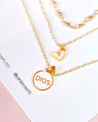 Collar doble con dije de corazón y dios