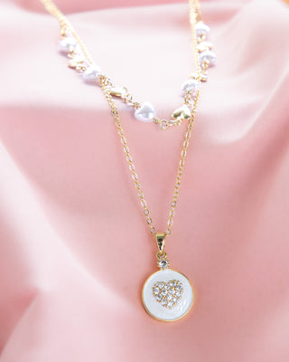 COLLAR DOBLE DIJE CON CORAZON EN CIRCULO BLNACO