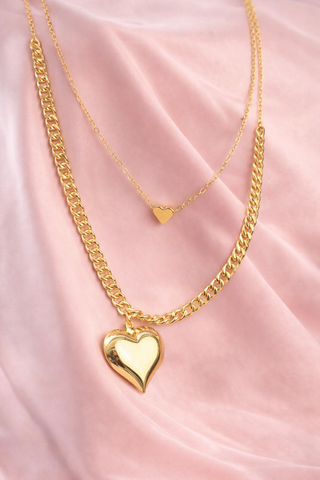 COLLAR DORADO DOBLE DIJES DE CORAZON