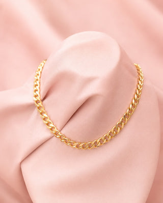 COLLAR DORADO DE ESLABANES GRUESOS