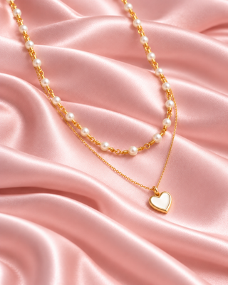 COLLAR DORADO DOBLE  CON PERLAS Y DIJE DE CORAZON