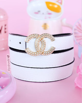 Cinturón blanco herraje dorado cc con brillantes