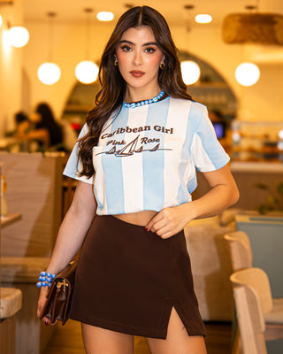 Falda-Short con Abertura Frontal en Triángulo