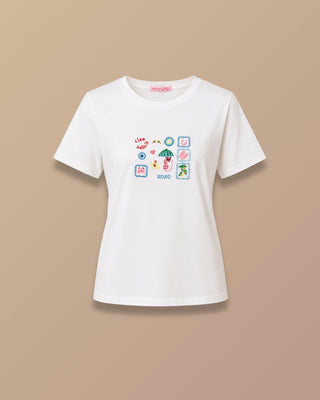CAMISETA  BLANCA XOXO MANGA CORTA CON FIGURAS