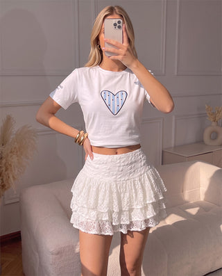 Camiseta blanca manga corta con corazón azul — Pink Rose, detalle