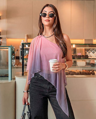BLUSA ROSADA ANCHA TIPO CAPA EN MALLATEX