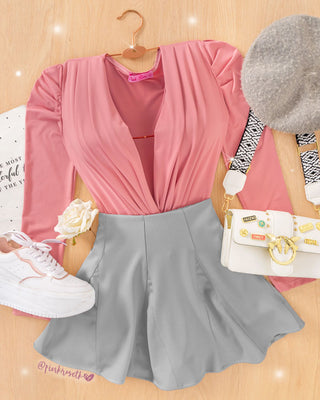 Falda rotonda corta gris