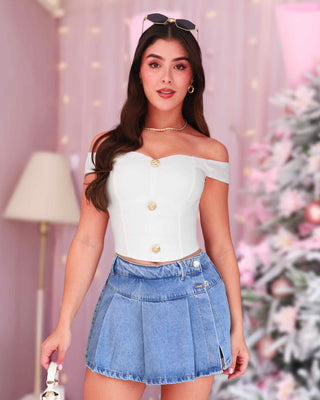 Falda Short de Jean Claro con Tablas y Doble Botón