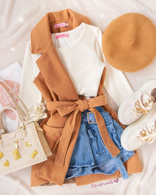 Blusa blanca en rib manga larga con aplique brillantes