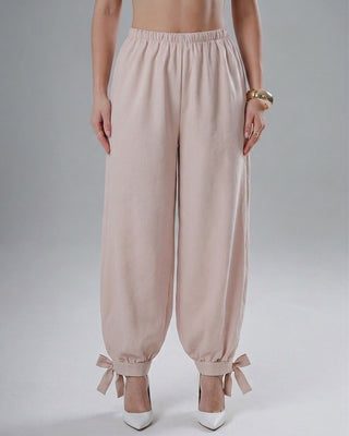 PANTALON BEIGE ALADINO DE AMARRAR BOTA PIEL DURAZNO