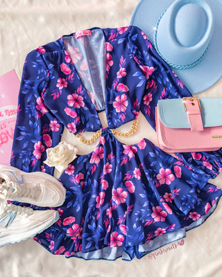 Romper de flores fucsias y azules