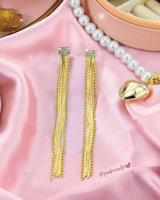 Aretes dorados colgante y brillantes vintage
