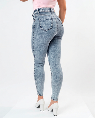 Jean Skinny “Gaia” en Tono Ice