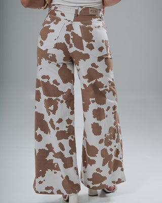 JEAN ESTAMPADO VACA COLOR CLARO