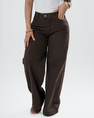 JEAN BOTA ANCHA CON LINEA EN EL CENTRO