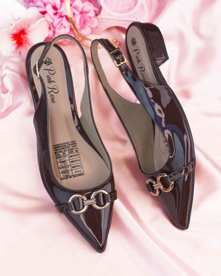 Baletas de Punta con Doble Hebilla