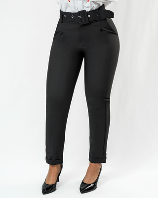 Pantalón negro de hebilla forrada
