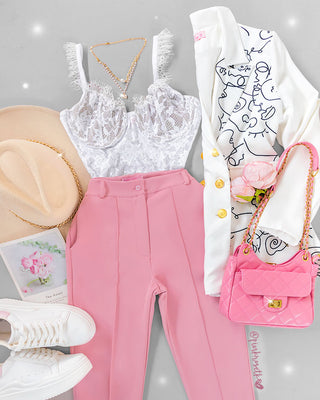 Pantalón rosado con vena y bolsillos