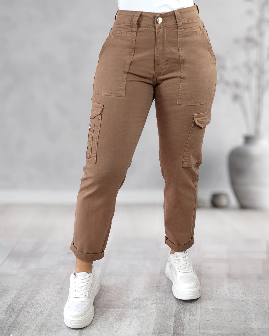 Pantalón cargo bolsillos con cremallera