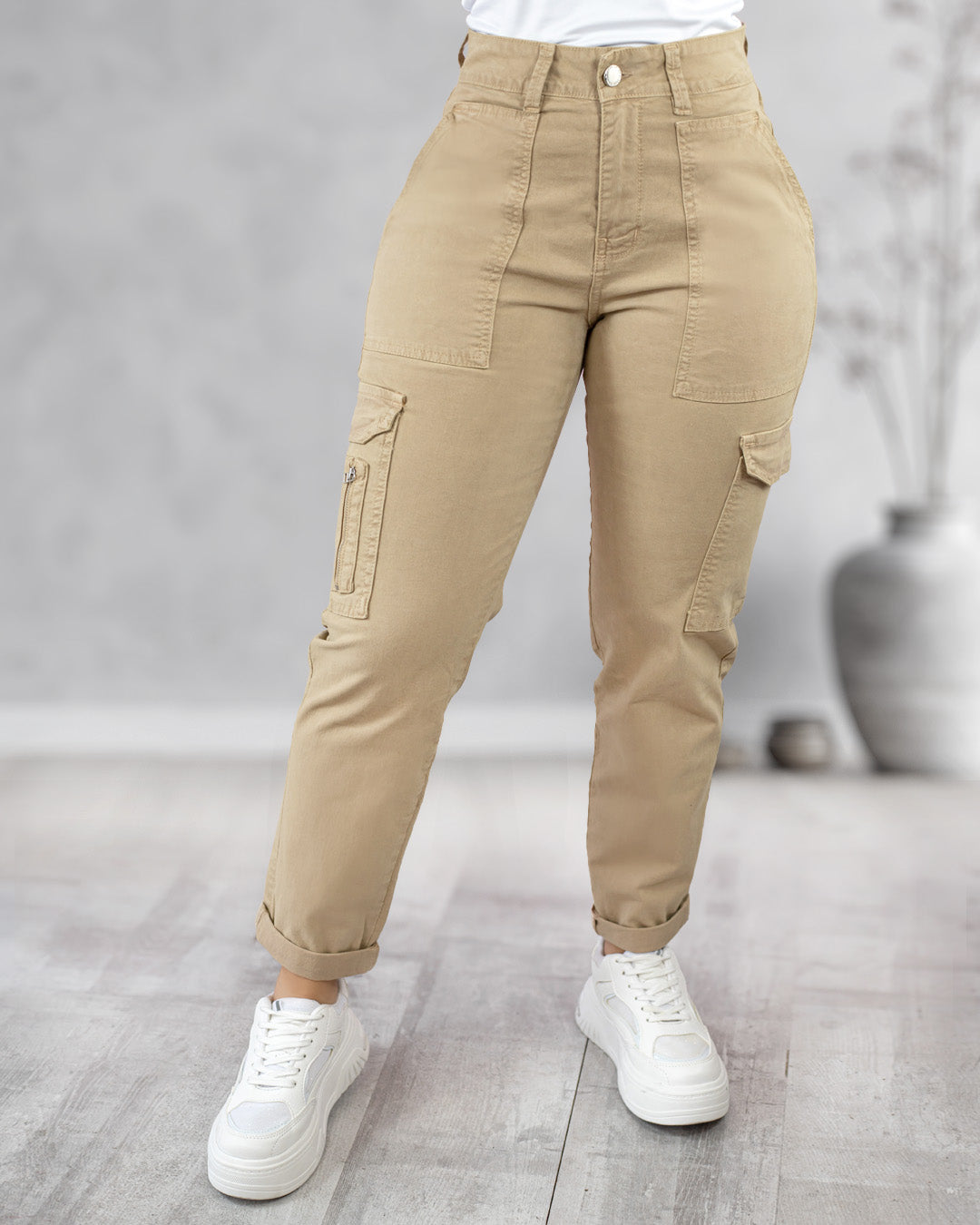 Pantalón cargo bolsillos con cremallera