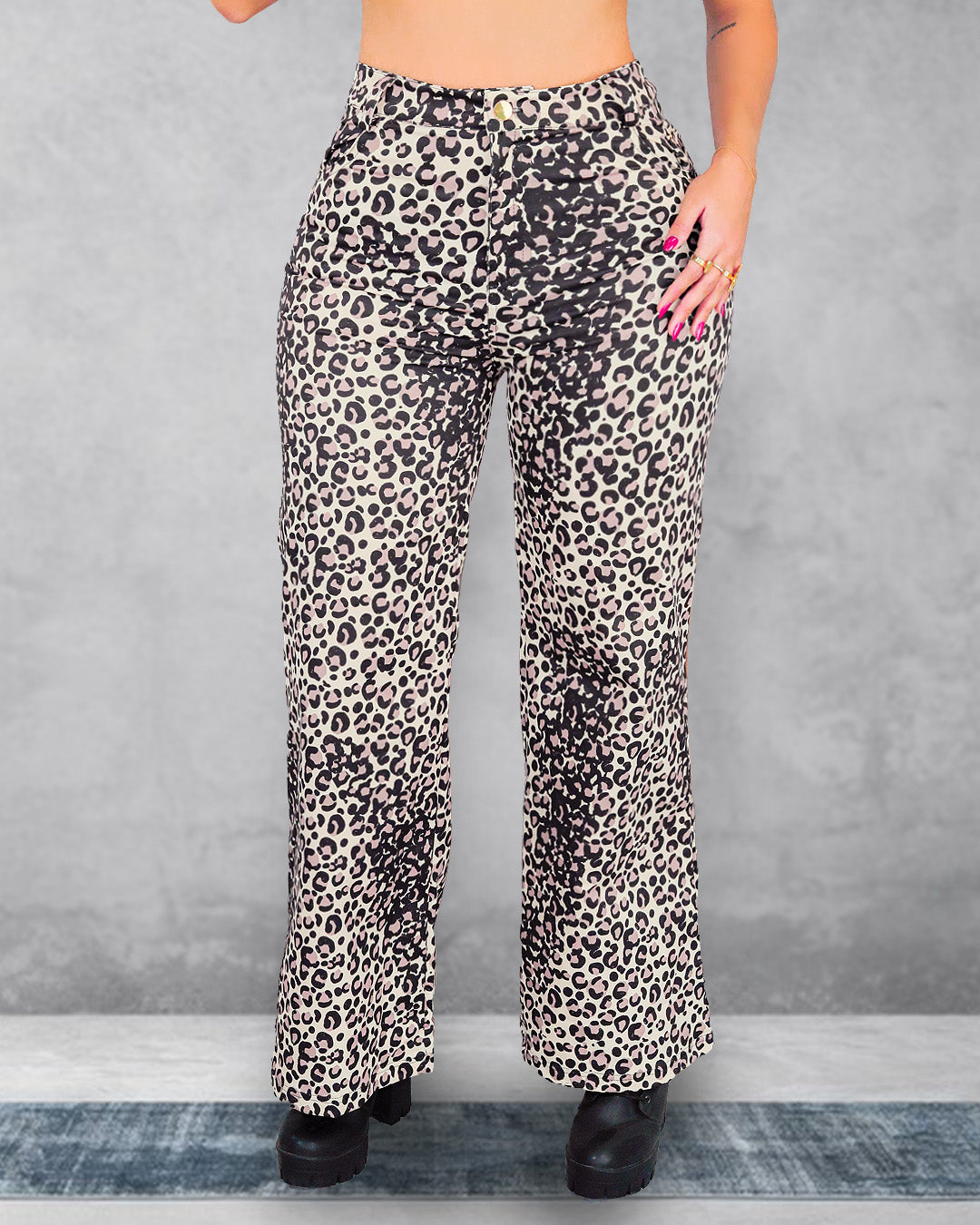 Pantalón wide leg animal print