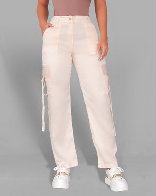 Pantalón cargo en satín