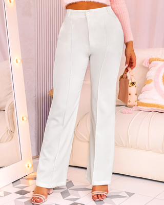 Pantalón sencillo de bota recta con detalle de vena