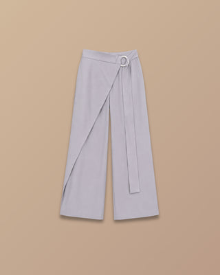 PANTALON GRIS TIPO CORTINA CON LAZO Y ARO PLATEADO