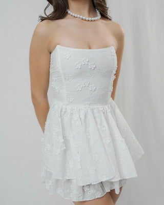 ROMPER BLANCO DE OJALILLO STRAPPLE Y VARILLA