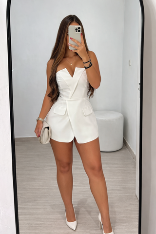 ROMPER BLANCO STRAPLE DOBLE TAPA CON BOLSILLOS FALSOS