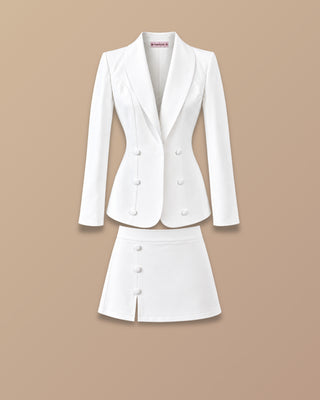 SET BLANCO BLAZER Y FALDA SHORT CON 3 BOTONES FORRADOS