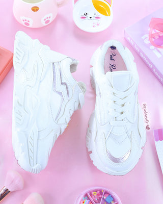 Tenis Blancos con suela Chunky Plataforma y adorno plateado