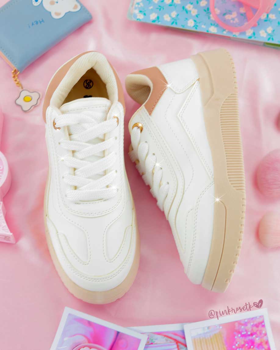 Tenis blancos suela plana beige