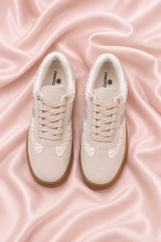 Tenis Gris Drapeados con Suela Palana, vista frontal — Pink Rose