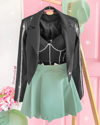 Blusa corta negro de copas, tiras gruesas y brillantes
