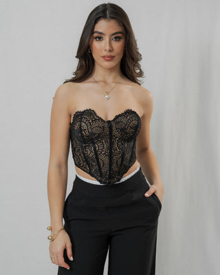 Top corsé negro strapless en encaje