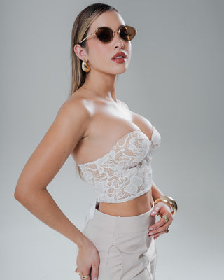 CROP TOP STRAPPLE CON COPAS Y ATRAS CORSET