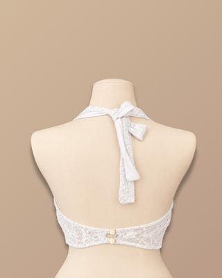 CROP TOP BLANCO DE ENCAJE CON VARILLA Y TIRA DE AMARRAR AL CUELLO