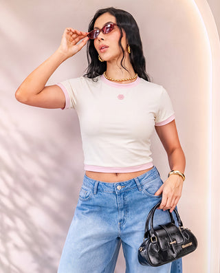 CROP TOP BLANCO MANGA CORTA CON FLOR DE PINK ROSE