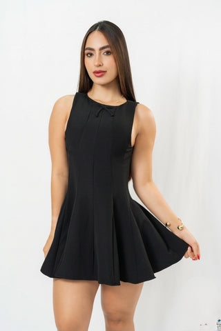 VESTIDO NEGRO MANGA SISA CON MOÑO EN EL CUELLO