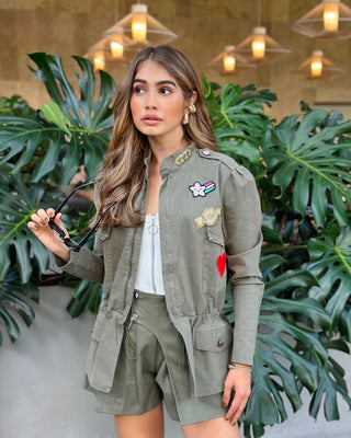 Chaqueta Vintage Tribal parches bordados Verde Militar