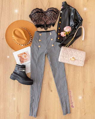 BLAZER DE CUERINA BOTONES DORADOS