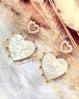 ARETES CORAZÓN NACAR