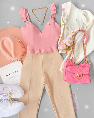 tendencias vestir moda mujer bogota, moda de blusas elegantes femenina, outfits sexys temporada, chaquetas modernas damas casuales, pintas casuales dama bogota, outfits casuales urbanos vacaciones,