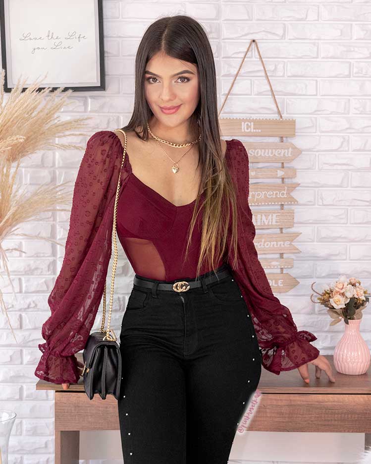 Con Blusa Color Outfit Blusa Vino Tinto Color Vino Blusa Vinotinto