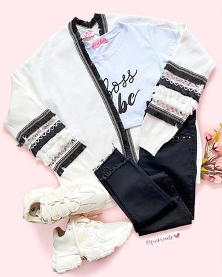 CARDIGAN CON LENTEJUELAS EN MANGA