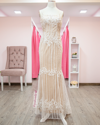 VESTIDO LARGO BORDADO CON FLORES